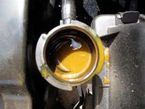 coolant leak color|Signs of a Coolant Leak and How to。